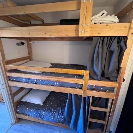 Spacieux Avec Balcon Et Coin Repas - Fr-1-593-99 * Les Angles (Pyrenees-Orientales)