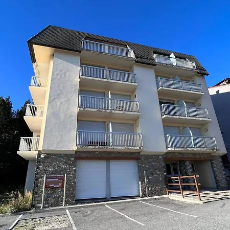 Spacieux Avec Balcon Et Coin Repas - Fr-1-593-99 Apartamento