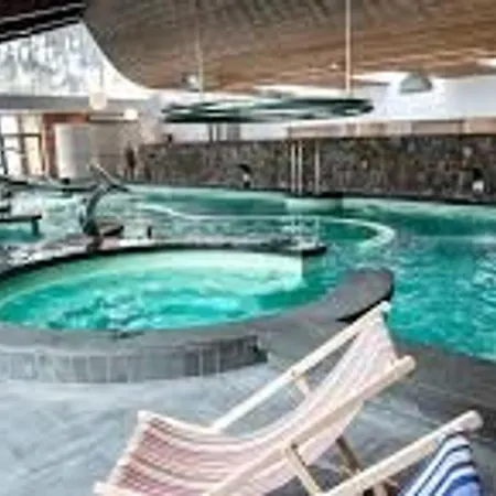 Apartamento Spacieux Avec Balcon Et Coin Repas - Fr-1-593-99 *